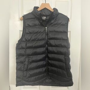 32 Degrees Puffer Vest Womens M (fits big)